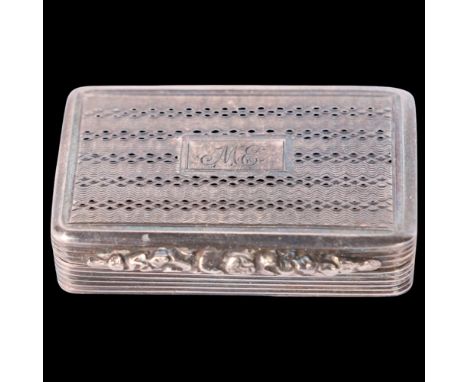 A George IV silver vinaigrette, maker TS, Birmingham 1829, rectangular form with engine turned decoration, reeded border, cas