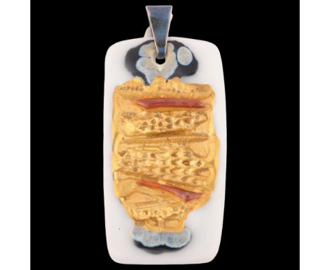 ROYAL COPENHAGEN PORCELAIN - a Vintage Danish sterling silver-mounted porcelain abstract pendant, circa 1970s, 59.4mm, 12.8g 