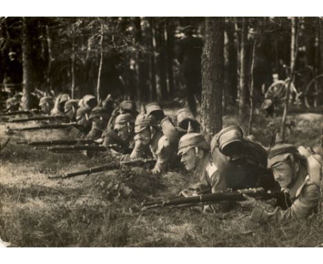 Preußen - - Otto u. Gebr. Haeckel. Sammlung von 19 Original-Photographien der preußischen Armee. Um 1910-1913. Vintages, Albu