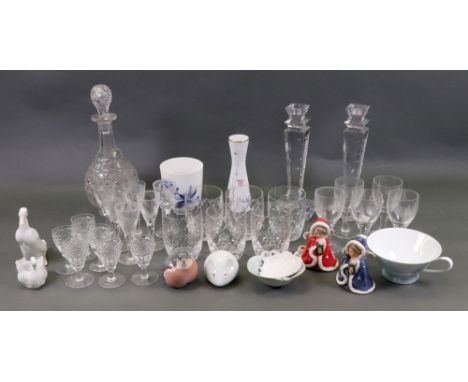 A pair of Stuart cut glass candlesticks, 6 Stuart vine etched liqueur glasses, 5 Stuart fern cut sherry glasses and two sets 