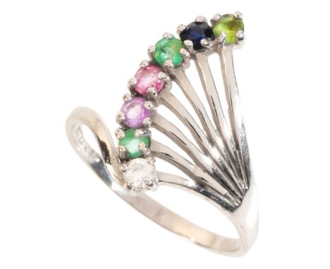 A VINTAGE GEM-SET ACROSTIC DEAREST RINGin 9ct white gold, set with a round cut diamond, emerald, amethyst, ruby, emerald, sap