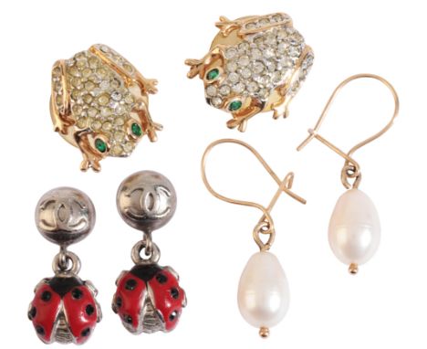 A COLLECTION OF COSTUME EARRINGSincluding a pair of Chanel ladybird studs earrings; together with a pair of pearl drop earrin