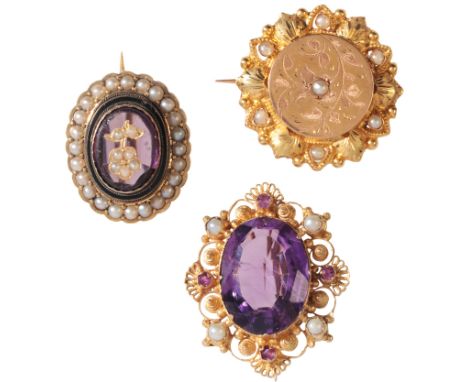 A COLLECTION OF BROOCHESincluding a French floral brooch in 18ct gold, with engraved detailing, accented by seed pearls, Fren