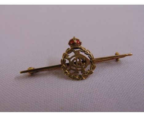 14ct yellow gold and enamel Army Dental Corp brooch, approx total weight 3.3g