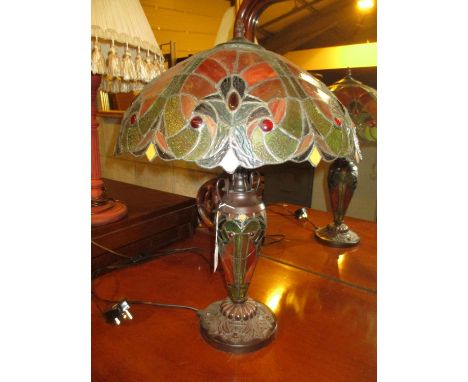 Tiffany Style Table Lamp