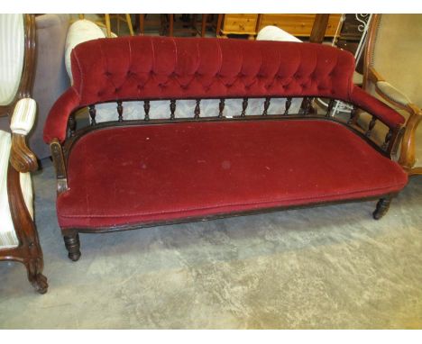 Late Victorian Oak Spindle Back Occasional Settee