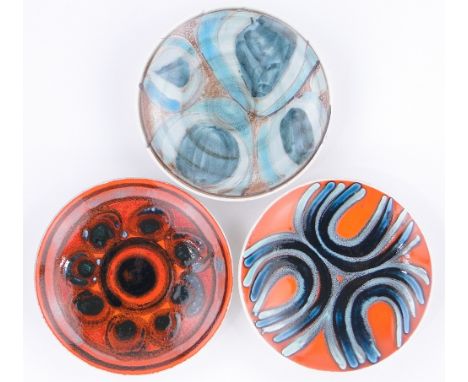 3 Poole Delphis pattern dishes,
8" across, (3).