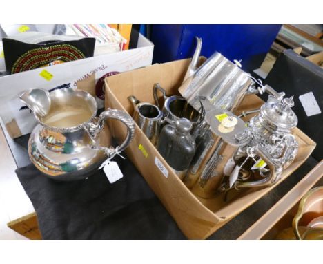 Box of plated tea set, hip flask, jug and felt bag