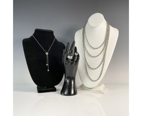 Lot includes 2 x scrolled silver tone necklaces with clasp 44", beaded pull chain designed drop star necklace 24", patriotic 