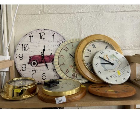 Mixed Lot: Modern wall clocks and barometer