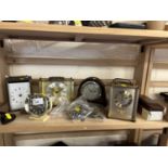 Mixed Lot: Various bedside clocks and clock keys etc