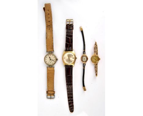 A 1920's Ladies Gold cased wristwatch, the unsigned dial with Arabic numeral hour markers, steel hands, fitted with a manual 