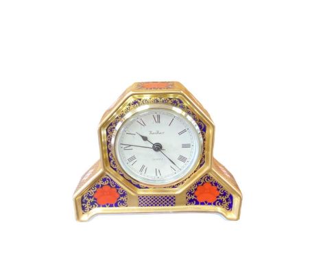 Royal Crown Derby Old Imari pattern 1128 mantel clock, 10.5cm high