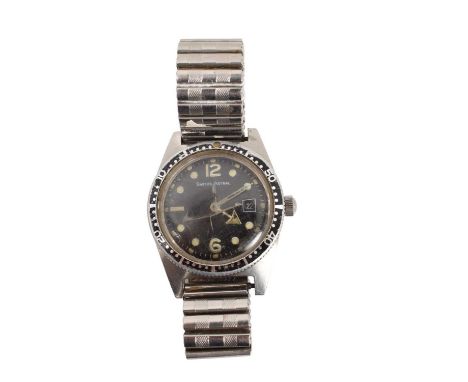 Late 1960s Smiths Astral "skin diver" stainless steel wristwatch, with black dial, date aperture, luminous dot and Arabic num