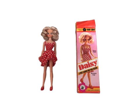 Mary Quant Darling Daisy 65010X doll, with free comb, leaflet and original box.Doll and clothing are in very good condition i
