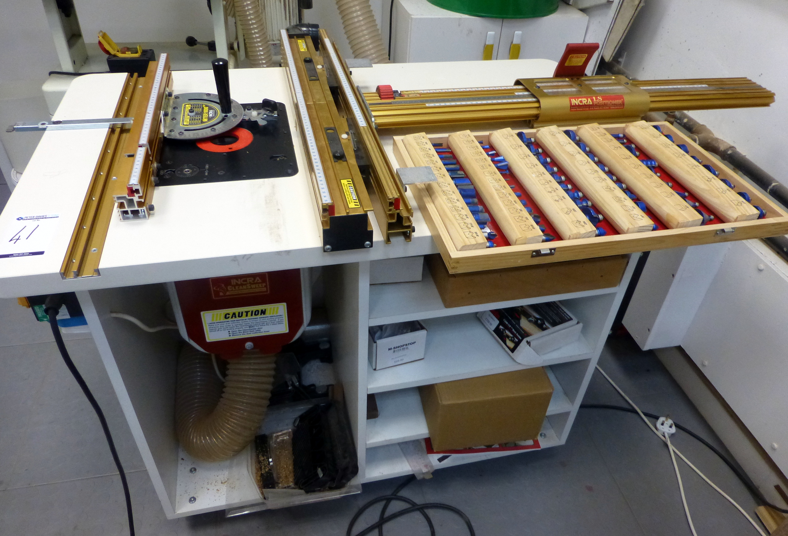 Incra Router Table With Incra Downdraft Dust Collector, Incra LS