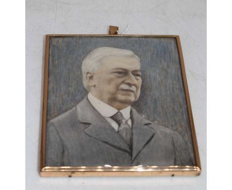 English school, 20th century, over painted 3/4 length portrait print of a gentleman, within gilt metal frame 13 x 10cm