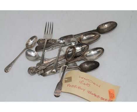 A small collection of loose silver flatware, principally being teaspoons, various dates and makers, gross weight 9.2oz 