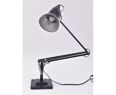Herbert Terry - Model 1227 - A early 20th century pre war Anglepoise table / desk lamp light having the original conical shad