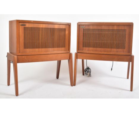 Hacker Radio Ltd - Model RG16 - A vintage 20th century teak veneered Hacker RG16 record player with matching speaker. The rec