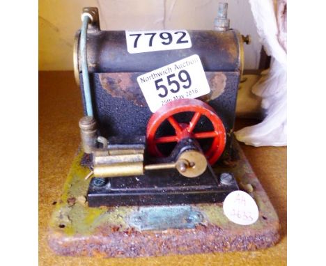 MAMOD ENGINE. Mamod traction engine