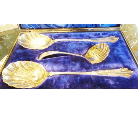 STRAWBERRY SERVICE FLATWARE. Cased silver plated strawberry service flatware set with twin serving spoons and sifter