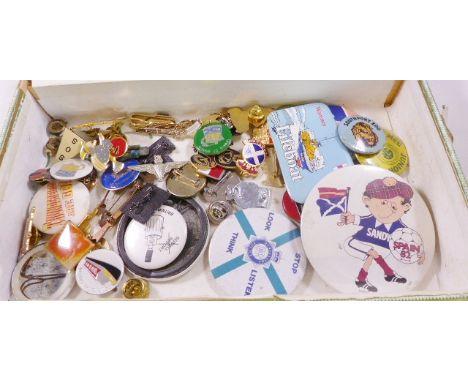 VINTAGE BADGES. Collection of mixed vintage badges including Thunderbirds, Merseyside Police 