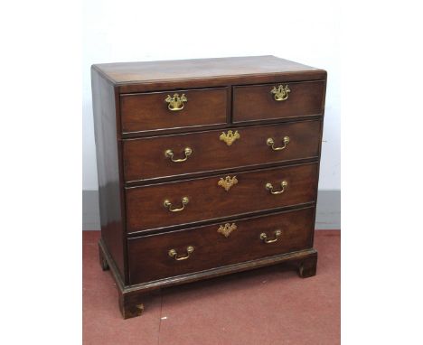 A Late XVIII Century Mahogany Chest of Drawers, with a caddy top, two short and three long drawers, on bracket feet, 100cm hi