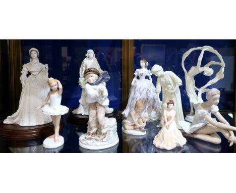 Assorted figures including Coalport Queen Victoria 1439/7500, Queen Elizabeth, the Queen Mother1659/7500, Valentine Debutante