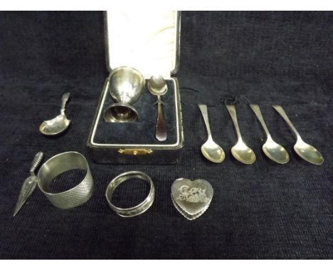 GB .925 Sterling Silver collection. Cased Egg Cup &amp; Spoon(date letter J), 4 x NG Co Spoons 'AGF' inscribed(I), C&amp;N He