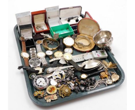 A group of costume jewellery and effects, to include wristwatches, rolled gold bangle, silver necklaces, dress rings. etc. (1