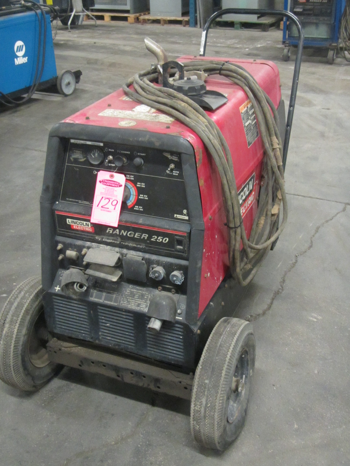 Lincoln Ranger 250 Portable Gas Welder / Generator on cart with casters ...