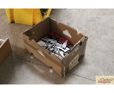 A box of measuring tools and callipers etc.