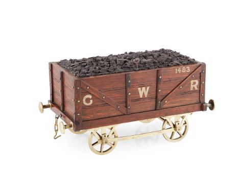 NOVELTY BRASS MOUNTED OAK 'GREAT WESTERN RAILWAY COAL CAR' TABLE CIGAR CADDY EARLY 20TH CENTURY modelled as a GWR 1483 wagon,