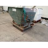 Unbadged Forklift tipping skip, Model HDI-500, Serial Number D28105, 2021