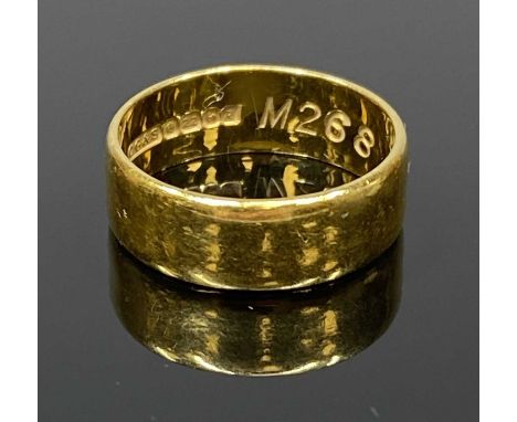 22CT GOLD WEDDING BAND, Birmingham 1991, size M, 4.9gmsProvenance: private collection Conwy