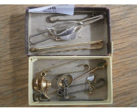 Selection of tie pins some 9ct gold