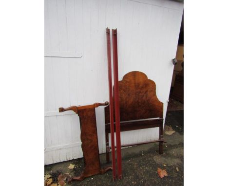 Vintage single wooden bedframe&nbsp;