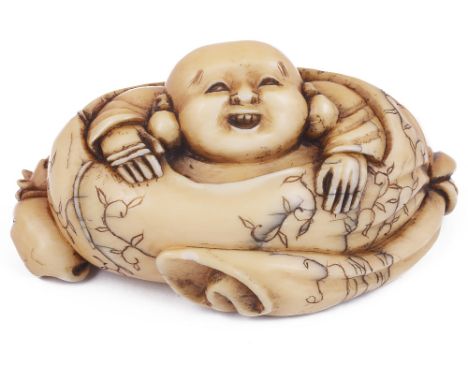 ˜STAINED IVORY NETSUKE OF HOTEI IN HIS SACK, CIRCA 1870 with a cat to one side, signed: Kyoju nin Shineisai saku 5.4cm long P