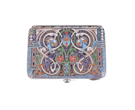 A RUSSIAN SILVER AND CLOISONNE ENAMEL CIGARETTE CASE, MAKER'S MARK ViK (IN CYRILLIC), MOSCOW, 1908-1926 oblong, enamelled wit
