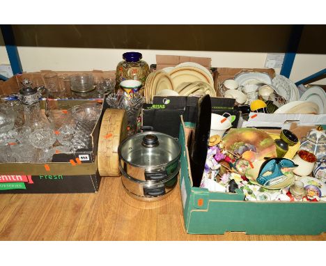 FIVE BOXES AND LOOSE CERAMICS AND GLASSWARE etc to include Wedgwood, Hornsea, New Hall, crested wares 'W.H.Goss', Poole etc 