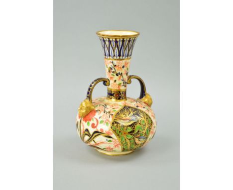 A DERBY TWIN HANDLED IMARI VASE with gilt mask handles, height 19cm