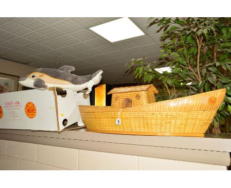 A BOXED STEIFF ARK, missing Mr and Mrs Teddy-Noah, limited edition of 1000, approximate length 1metre (no certificate), toget
