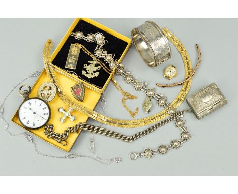 A SELECTION OF JEWELLERY, etc, to include a hinged bangle with engraved foliate detail to the front half, a floral design nec