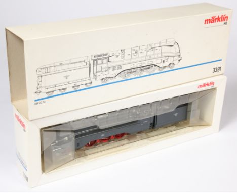 Marklin HO Gauge 3-rail Ref 3391 4-6-2 Loco and Tender Class 03 Streamlined blue No.03 1056. Condition is Excellent Plus to N