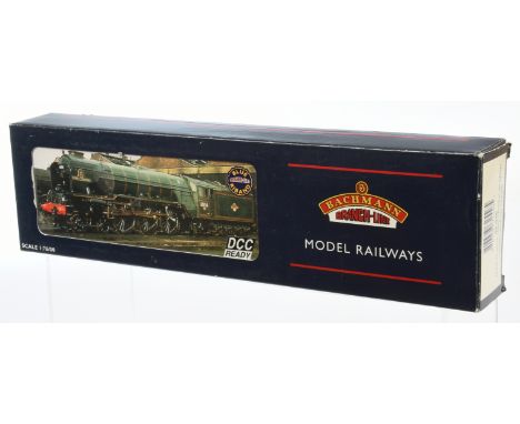 Bachmann 32-556 4-6-2 BR A1 Class Steam Locomotive No. 60156 "Great Central". Condition is Excellent Plus to Near Mint in Goo