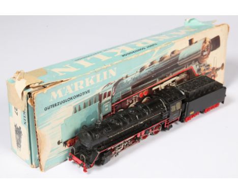 Marklin HO Gauge 3-rail Ref 3027 2-10-0 Class 44 Steam Locomotive No. 40 690. Condition is Excellent in Poor to Fair box.&nbs