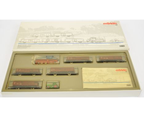 Marklin HO 3-Rail Set 2861 containing Diesel Locomotive No.3 in weathered blue together with 5 x Open Top Wagons and a green 