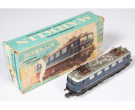 Marklin HO Gauge 3-rail Ref 3034 Diesel Electric Locomotive Bo-Bo DBE41024 in blue with silver detail and pantographs. Condit