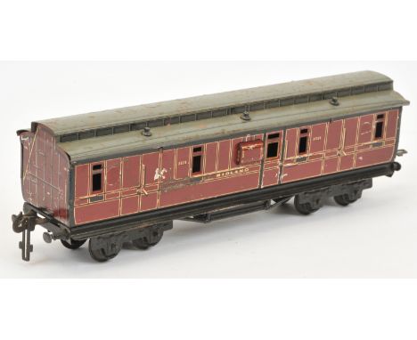Marklin O Gauge Midland Clerestory roof coach - '1333' Guards Van. Conditions: Mostly Good to Good.